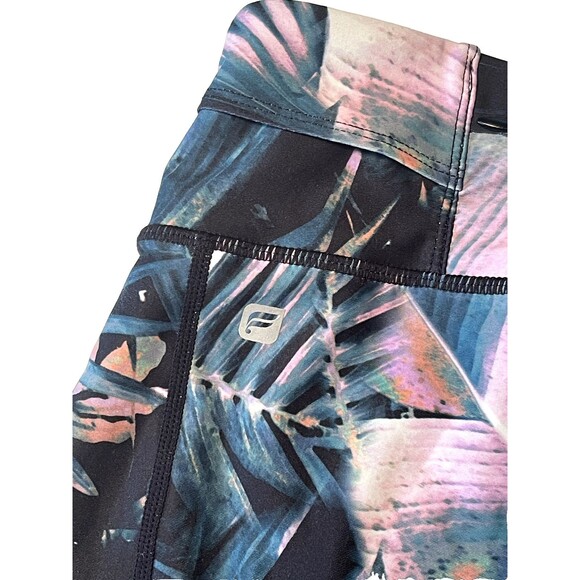 Fabletics Leggings Womens XS Extra Small Gia PowerLite Crop Capri Havana Pockets - Picture 3 of 10